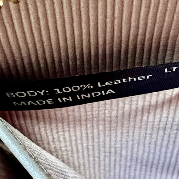 Margot New York Gabby large khaki green leather zip-around wallet wristlet - Picture 7 of 12